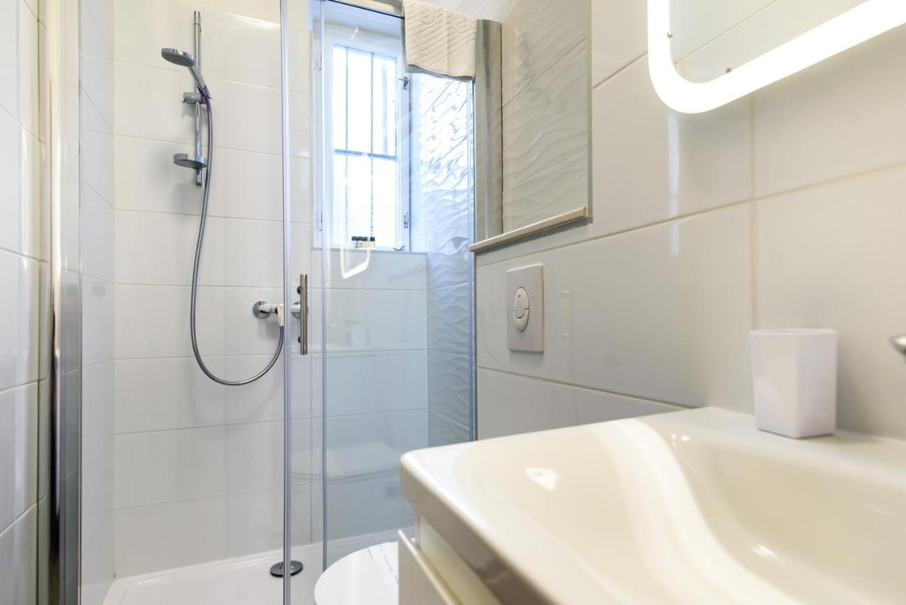 Street Buzz Old Town Apartment By Duhomes Dubrovnik Bagian luar foto