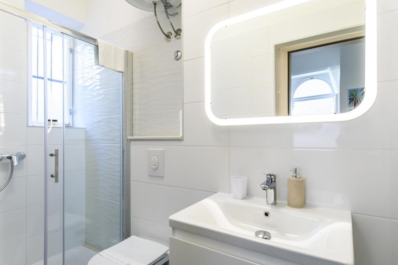 Street Buzz Old Town Apartment By Duhomes Dubrovnik Bagian luar foto